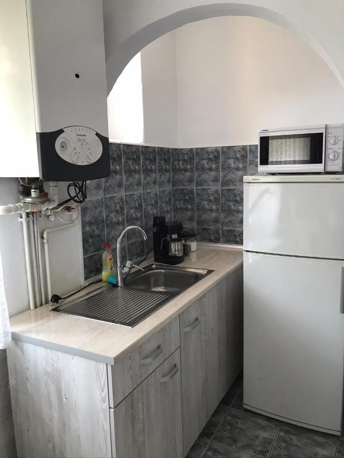 Apartament Andreea Târgu-Mureş Exteriör bild